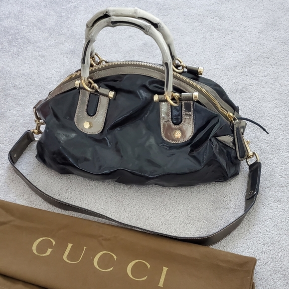 Gucci Patent leather handbag with bamboo handles - Picture 2 of 10